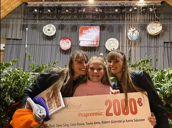 Õtekse võitis Moisekatsi Elohelü konkursi peapreemia. — foto 2/2